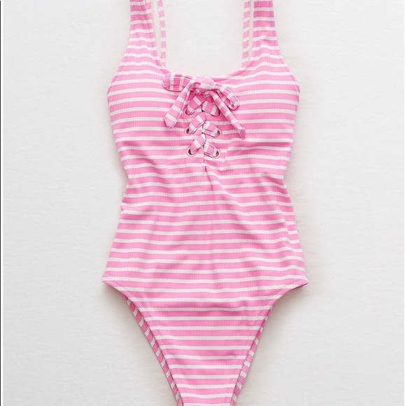 Aerie swimsuit - Picture 1 of 6
